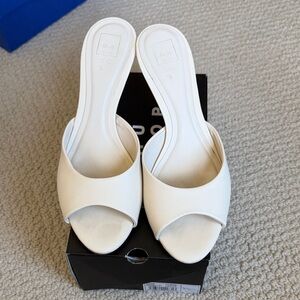 ShuShop Elaine Slide sandal